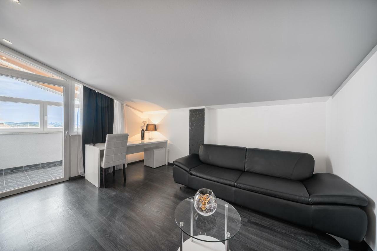 The Suites - Small Luxury Living Vodice Exterior foto